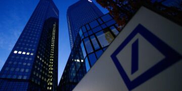 Deutsche Bank’s AT1 bonds
