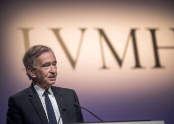 LVMH CEO urges de-escalation of trade tensions with the U.S.