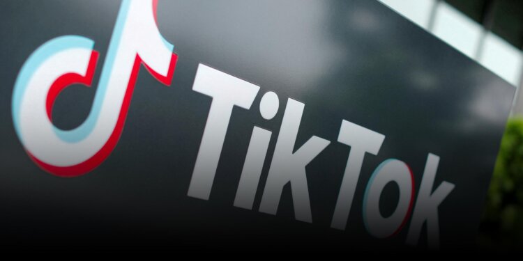 Close-up of the TikTok logo featuring a stylized musical note in red and blue colors.
